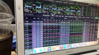 Lãi suất giảm, VN-Index sẽ tăng tiếp?