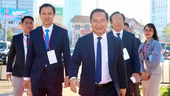 Bước ngoặt chuyển đổi mô hình giao thông đô thị của TP HCM