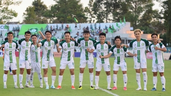Bám đuổi quyết liệt đội của Hoàng Đức