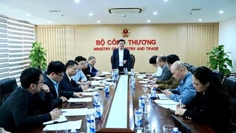 Bộ Công Thương tổ chức cuộc họp lần thứ nhất Ban soạn thảo, Tổ biên tập Nghị định về kiểm soát thương mại chiến lược