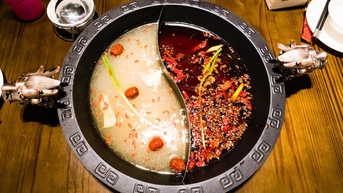 មុខម្ហូបដ៏ឈ្ងុយឆ្ងាញ់ទាំង ៩ កន្លែងនៅ Chengdu មិនគួររំលង