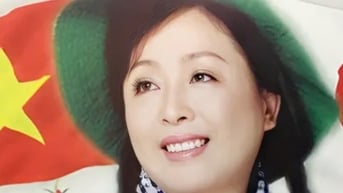Chuyện 50 năm hát ‘Bài ca thống nhất’ của NSND Thu Hiền