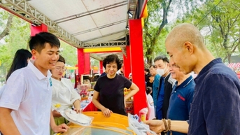 Huyện đảo Cô Tô tham gia quảng bá du lịch tại Lễ hội tặng quà du lịch Hà Nội năm 2025