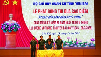 បញ្ជាការដ្ឋានយោធភូមិភាគខេត្ត Yen Bai បានរៀបចំពិធីបើកយុទ្ធនាការ ត្រាប់តាមកំពូល “80 ថ្ងៃ យប់ នៃសកម្មភាពសម្រេចចិត្តដើម្បីឈ្នះ”