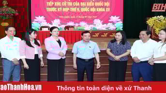 Phó Bí thư Thường trực Tỉnh ủy, Chủ tịch HĐND, Trưởng Đoàn ĐBQH tỉnh Lại Thế Nguyên tiếp xúc cử tri tại Như Xuân