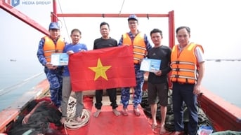 “Chuyến khảo sát vùng biển, đảo Đông Bắc nhằm tìm giải pháp gỡ "thẻ vàng" cho ngành thủy sản"