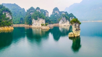 Đưa Khu bảo tồn thiên nhiên Na Hang - Lâm Bình trở thành khu du lịch trọng điểm vùng Đông Bắc