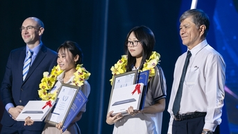 "Quả ngọt" chương trình tiếng Anh tích hợp: Học sinh TP HCM đạt kết quả cao nhất thế giới