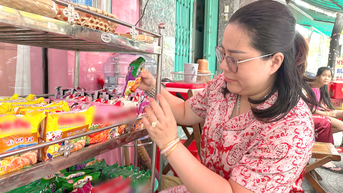 'Tiệm mì nụ cười'