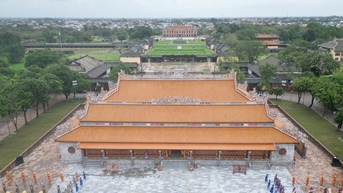 ព្រះបរមរាជវាំង Thai Hoa គឺជាបេតិកភណ្ឌវប្បធម៌ដំបូងគេនៅវៀតណាម ដែលសម្រេចបាននូវស្តង់ដារអគារបៃតង LOTUS។