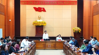 Xây dựng báo cáo chính trị "rõ đầu việc đã làm và sẽ làm"