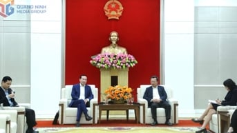 Lãnh đạo UBND tỉnh làm việc với Đại sứ Việt Nam tại Vương quốc Bỉ