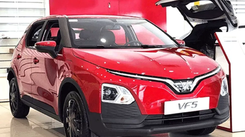 Vinfast VF5 và VF3 dẫn đầu top 10 ô tô bán chạy nhất thị trường Việt Nam
