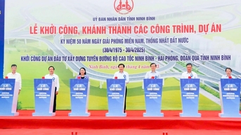 Khởi công dự án đường bộ cao tốc Ninh Bình