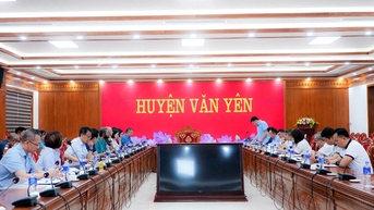 Van Yen ផ្តោតលើការបោសសម្អាតទីតាំងសម្រាប់គម្រោងតភ្ជាប់ចរាចរណ៍ទៅកាន់ខេត្តភាគខាងជើង។