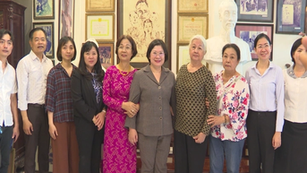 Lãnh đạo TP.HCM tưởng nhớ họa sĩ Diệp Minh Châu, người sáng tạo nên những tác phẩm về Bác
