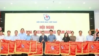 Thi đua thúc đẩy nhiệt huyết cống hiến của người làm báo