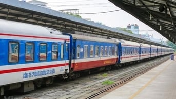 Tăng gần 20 chuyến tàu các tuyến phía Bắc dịp 30/4