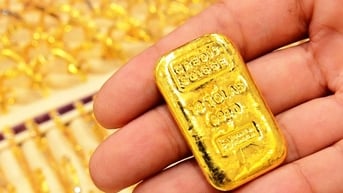 Giá vàng trong nước và giá vàng thế giới tiếp...