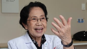Tôn vinh gương mặt tiêu biểu của TP.HCM 50 năm: Bác sĩ Nguyễn Thị Ngọc Phượng