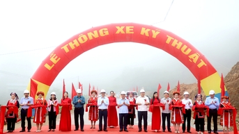 Lễ thông xe kỹ thuật công trình ĐT.177