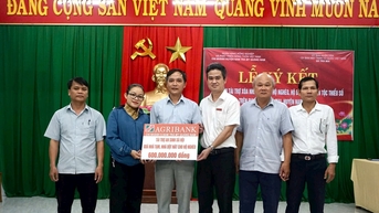 Agribank Nam Trà My hỗ trợ xã Trà Mai 600 triệu đồng xóa nhà tạm