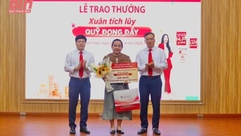 Agribank Thanh Hóa trao thưởng chương trình “Xuân tích lũy - Quỹ đong đầy”