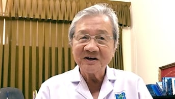 Tôn vinh gương mặt tiêu biểu của TP.HCM 50 năm qua: Bác sĩ Nguyễn Chấn Hùng