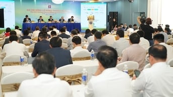 Đại hội Cổ đông Petrolimex 2025: Nỗ lực vượt khó và chiến lược phát triển bền vững trong bối cảnh thách thức toàn cầu