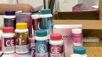 Thu giữ hơn 25 tấn vitamin, collagen của chủ doanh nghiệp người Trung Quốc