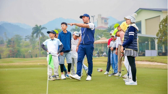 Giám đốc HV Golf Jack Nicklaus mong nhiều golfer trẻ Việt Nam vươn tầm quốc tế