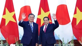 Thủ tướng Phạm Minh Chính hội đàm với Thủ tướng Nhật Bản Ishiba Shigeru