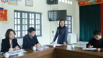 Phó Chủ tịch Thường trực HĐND tỉnh dự sinh hoạt chi bộ thôn Khủi Luông, xã Vô Ngại, huyện Bình Liêu