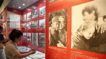 1975년 4월 30일 역사를 만드는 데 기여한 사람들