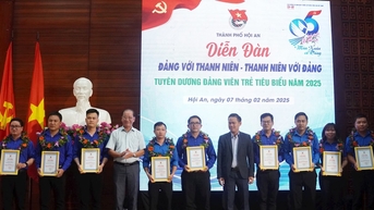 Phát triển đảng viên trẻ ở Hội An