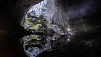 Hang Sơn Đoòng vào top 'điểm đến siêu thực'