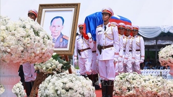 Thủ tướng Phạm Minh Chính dự lễ viếng và truy điệu đồng chí Khamtay Siphandone