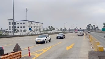 Lượng xe vào cao tốc Hà Nội – Hải Phòng tăng gấp đôi so với ngày thường