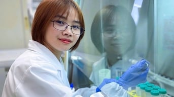 Vươn lên từ đồi chè, cô gái chinh phục bằng tiến sĩ Đại học Tokyo