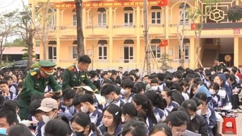 Sơ tuyển vào các trường quân đội đến 20/5