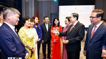 Cộng đồng người Việt Nam tại Uzbekistan luôn hướng về quê hương, đất nước