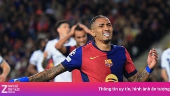 Barcelona rã rời sau chuyến hành xác 19 tiếng