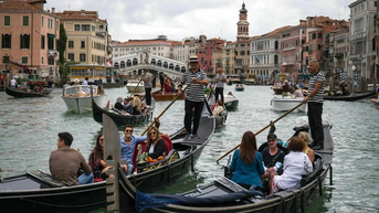 Du lịch Italy: Thành phố Venice tiếp tục thu phí khách tham quan trong năm 2025