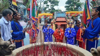 ផ្សព្វផ្សាយបេតិកភណ្ឌអរូបី Binh Dinh
