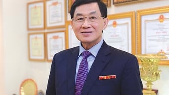 Doanh nhân Johnathan Hạnh Nguyễn, Chủ tịch IPPG: Quyết tâm ”phá rào” với trung tâm tài chính quốc tế