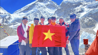 Người Việt vừa chinh phục đỉnh Everest: Lên cao để chạm đến... độ sâu