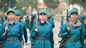 Khối nữ du kích miền Nam luyện tập cho lễ diễu binh Quốc khánh 2.9