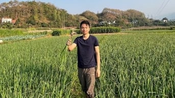 Khởi nghiệp từ tỏi đen, chàng trai 9X tạo sinh kế bền vững cho bà con vùng cao