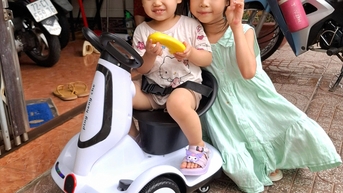 Nhộn nhịp thị trường đồ chơi dịp Quốc tế Thiếu nhi 1/6