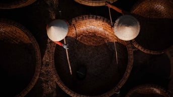 Mục sở thị làng nghề thúng chai hiếm hoi còn lại ở Phú Yên
